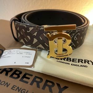 Burberry belt